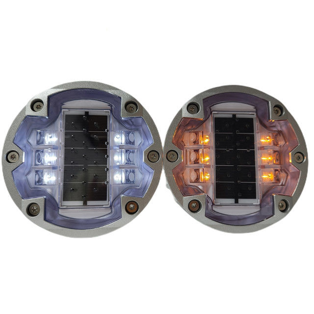6 parafusos embutidos com energia solar