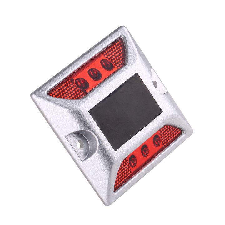 Lâmpadas de auto-estrada 6pcs Alta luminosidade Solar LED Lâmpadas de estrada Marcadores de estrada